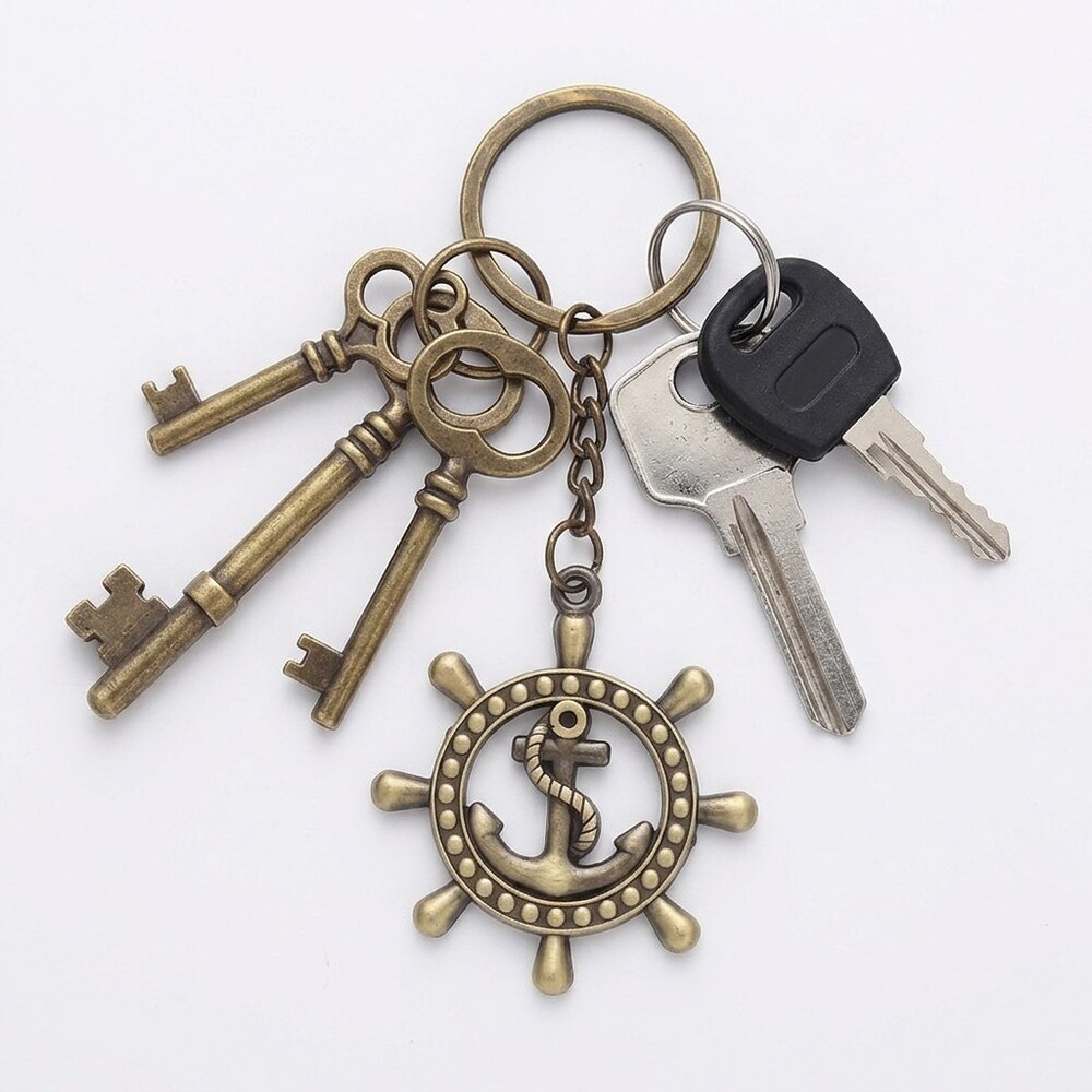 Bag Charm Key Ring Vintage Style Ships Wheel